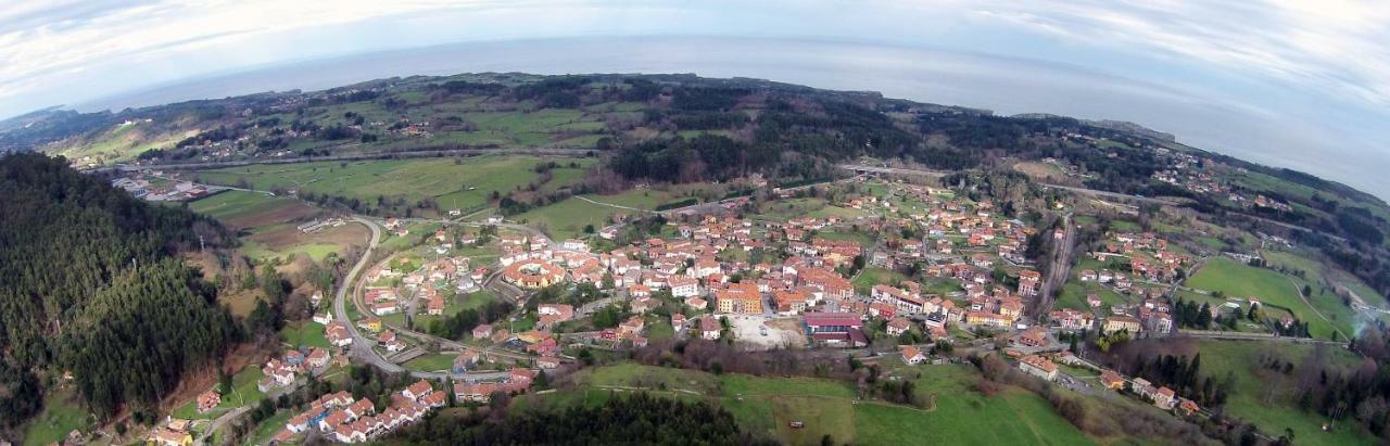 Apartamentos Cuevas Del Mar Nueva De Llanes Eksteriør bilde